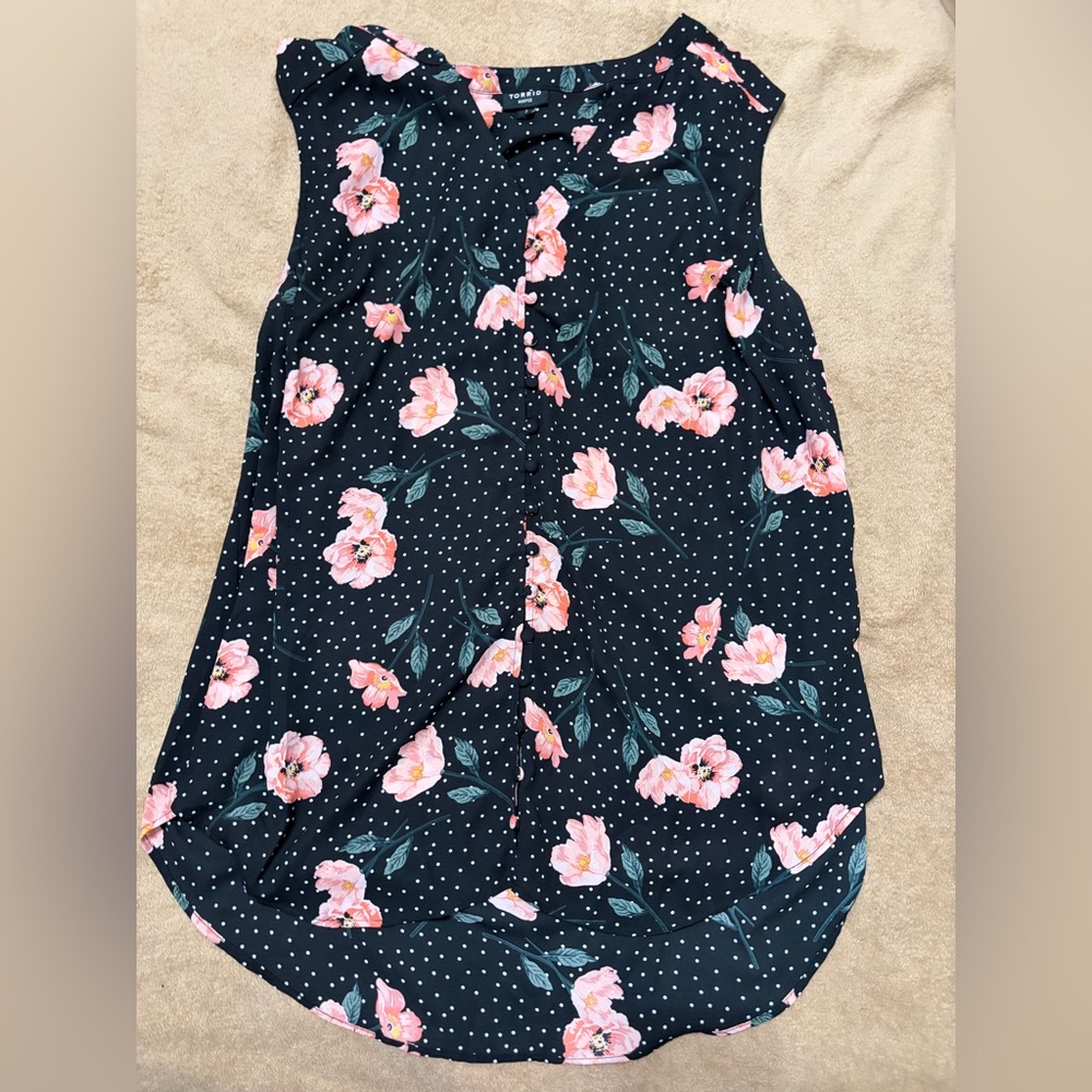 Torrid Harper Georgette Blouse Size 2 Black Floral Polka Dot